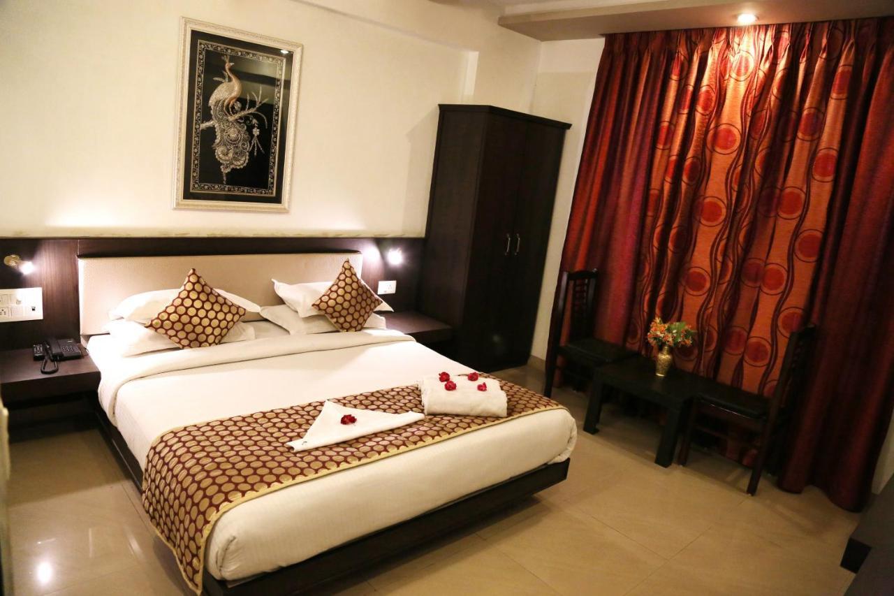 Narayans Leela Inn Udaipur Exterior foto